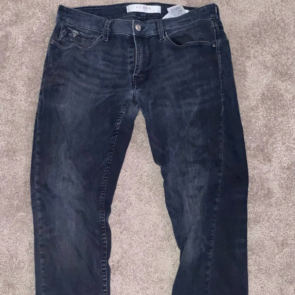 Men’s Guess jeans